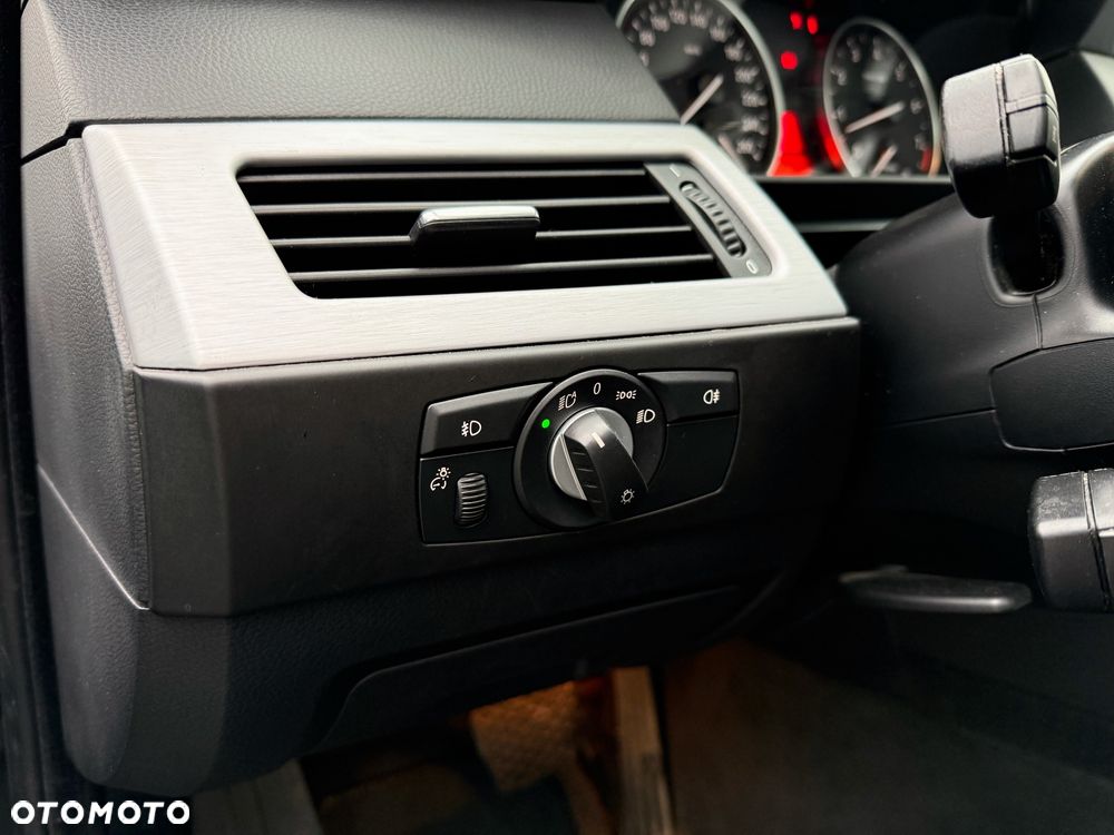 BMW Seria 5 525i Edition Exclusive - 27