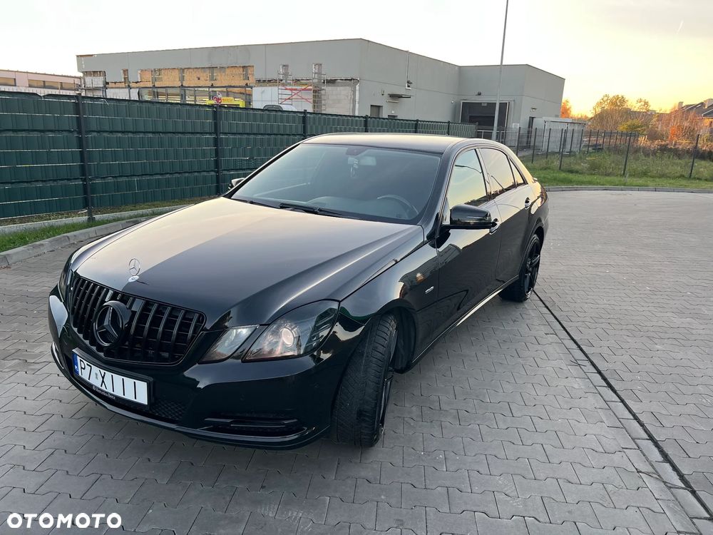 Mercedes-Benz Klasa E - 2