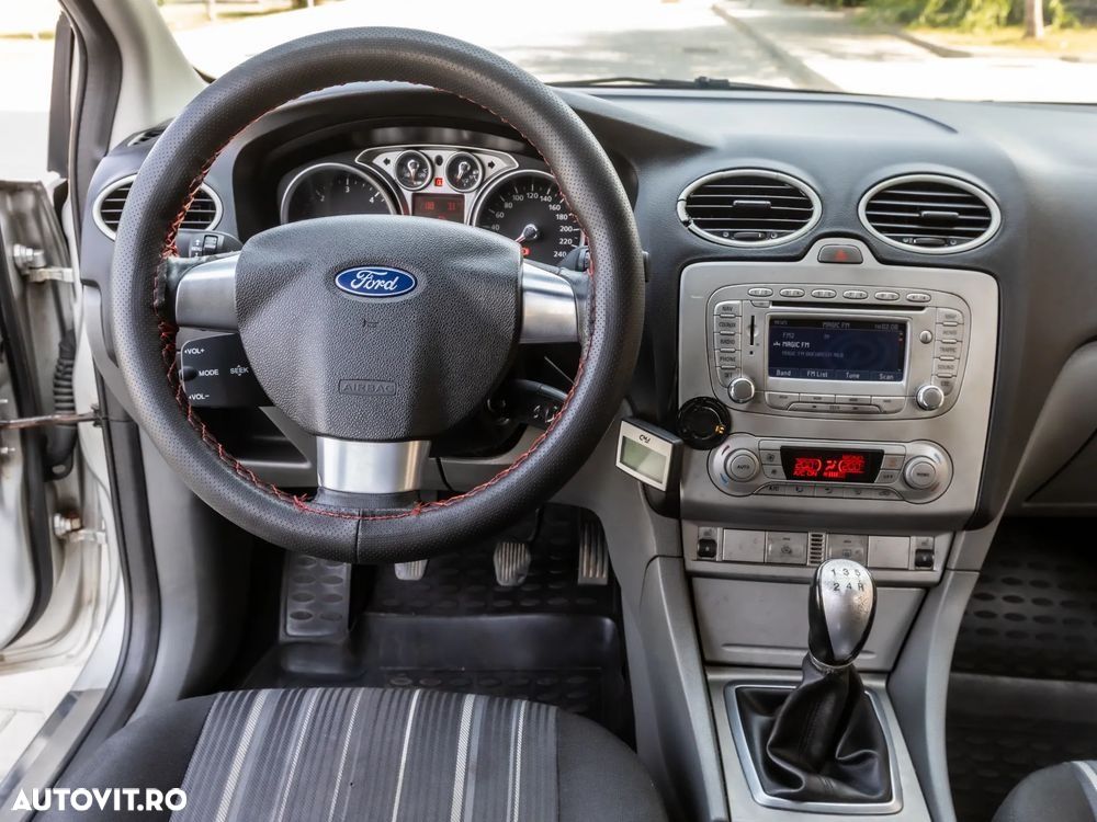 Ford Focus 1.6 TDCi Plus - 13