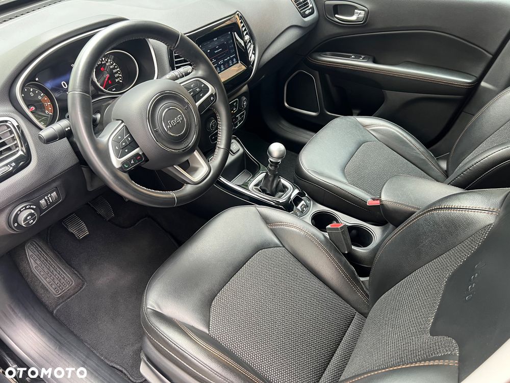 Jeep Compass 1.4 MultiAir Limited - 9
