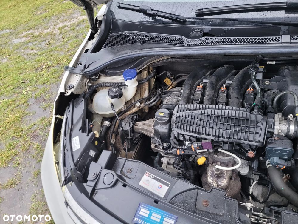 Citroën C3 Pure Tech 82 SHINE - 13