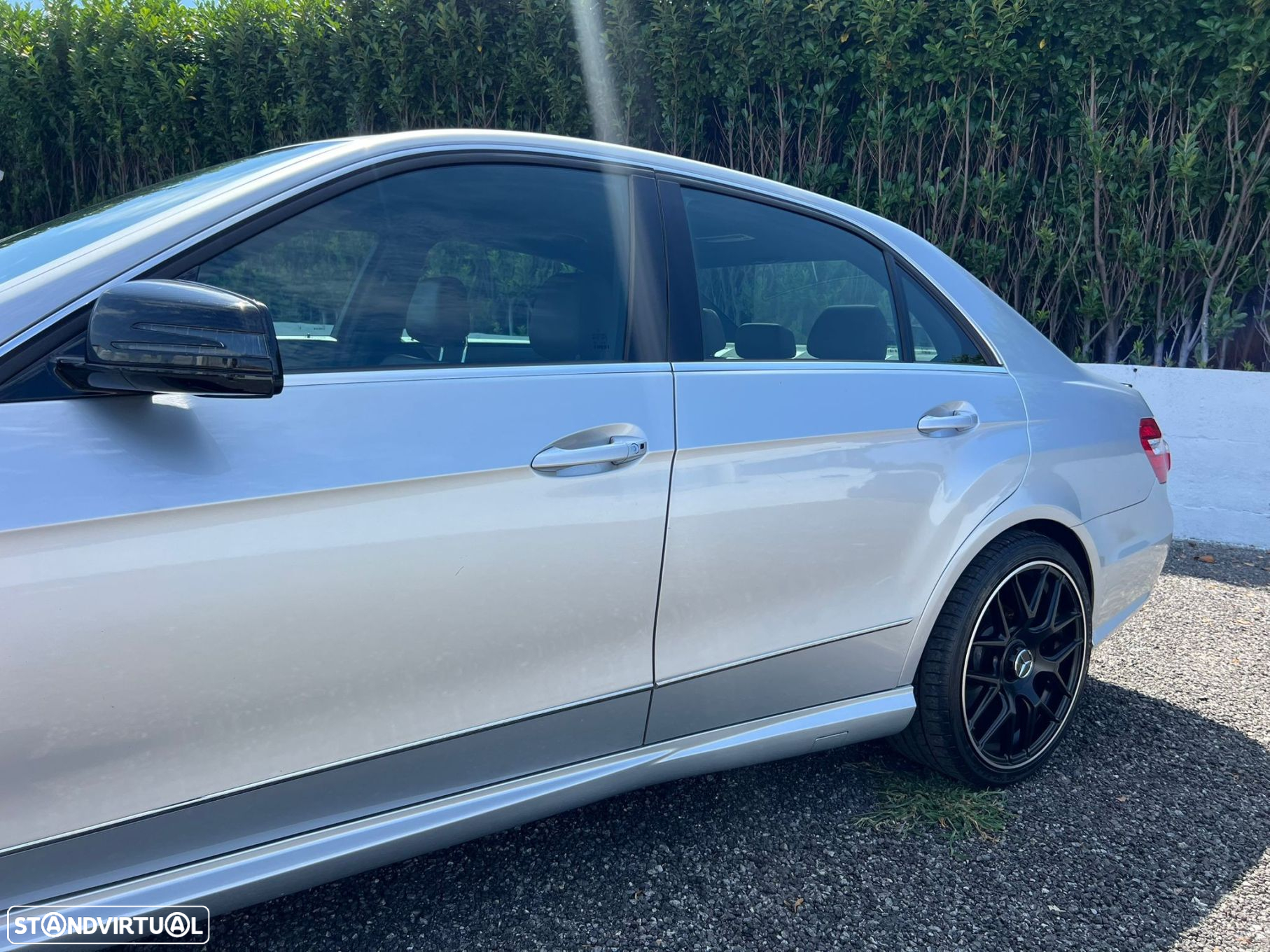Mercedes-Benz E 350 CGI Avantgarde BlueEfficiency - 26