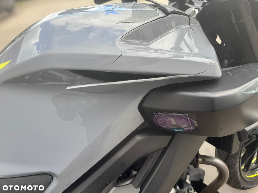 Yamaha MT - 13
