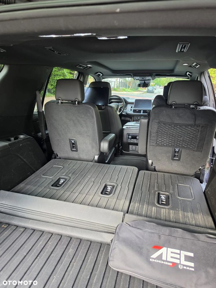 Chevrolet Tahoe - 21