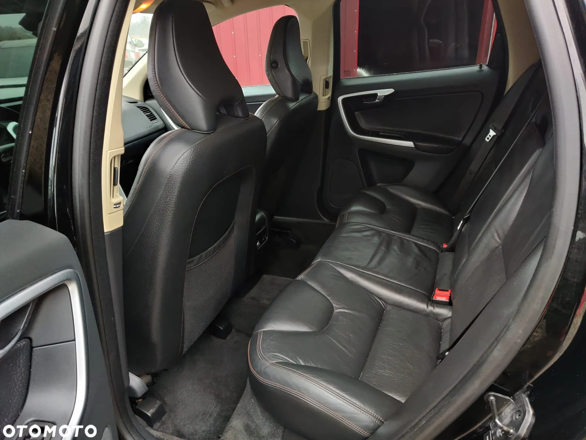 Volvo XC 60 T6 AWD Momentum - 13