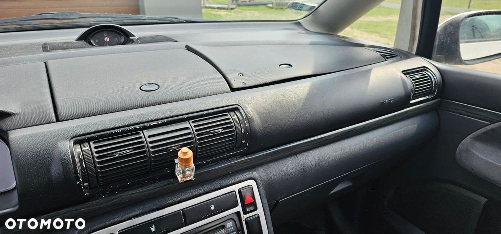 Ford Galaxy 1.9 TDI Ghia - 3