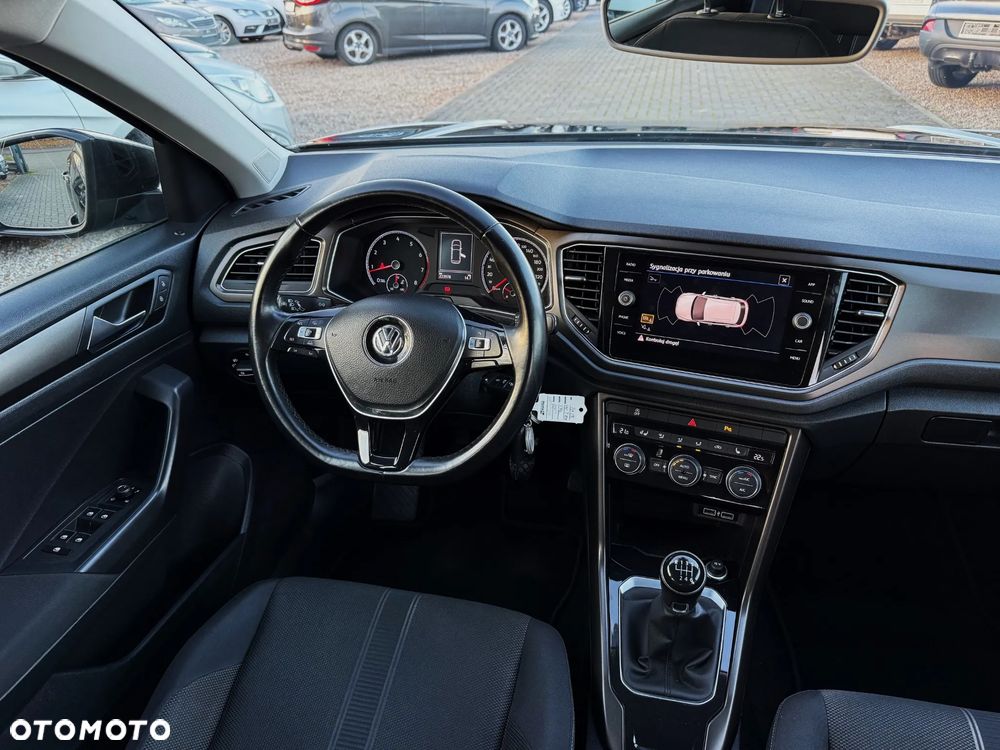 Volkswagen T-Roc 1.5 TSI OPF ACTIVE - 12
