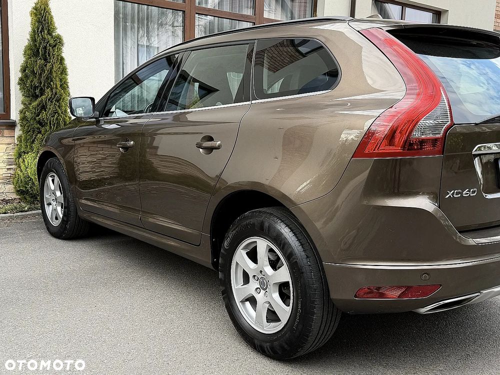 Volvo XC 60 D4 Drive-E Momentum - 19