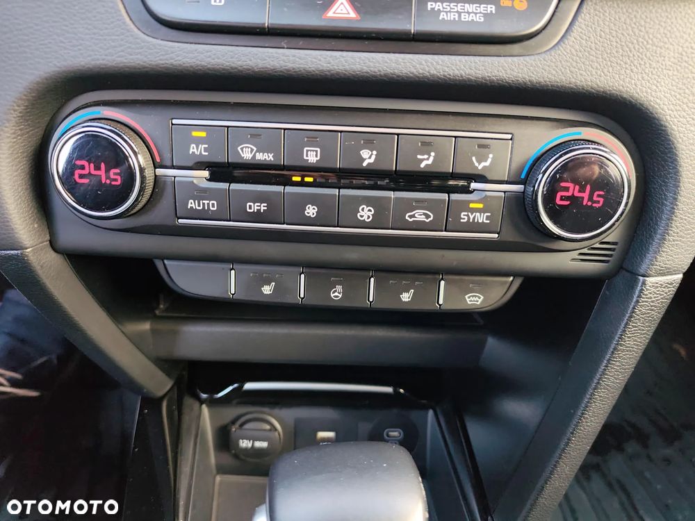 Kia Ceed 1.5 T-GDI Business Line DCT - 25