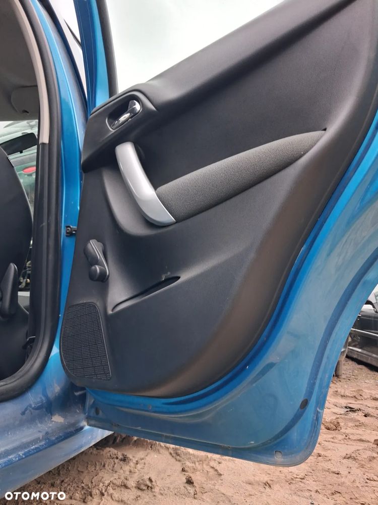 Citroen c3 II 09 KYW drzwi prawy tyl - 7