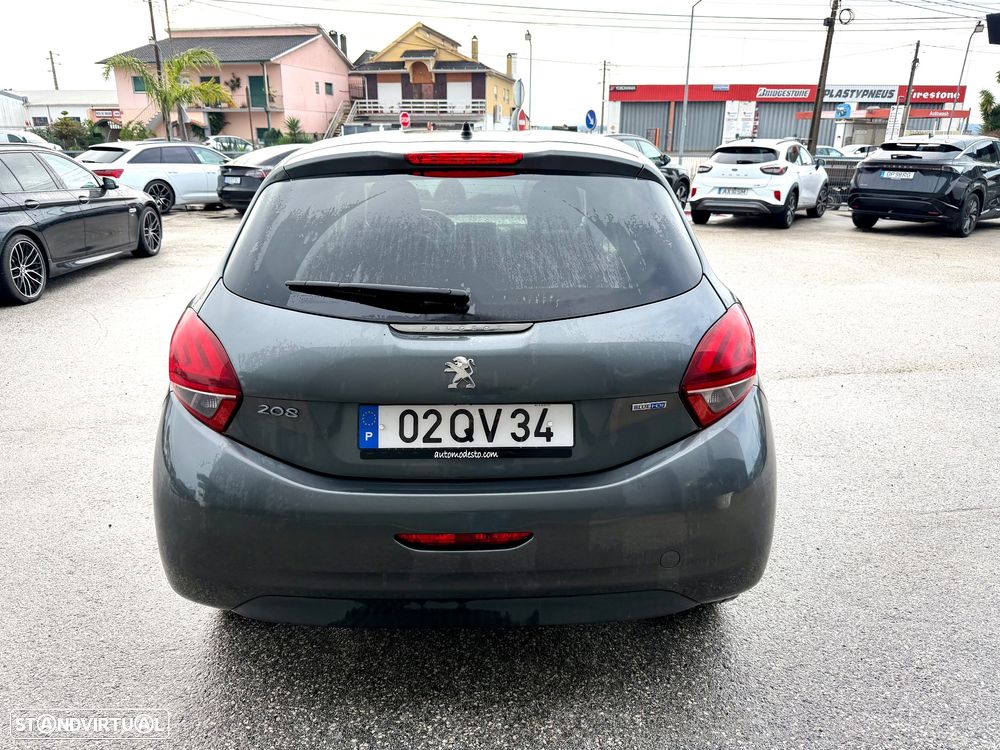 Peugeot 208 1.6 BlueHDi Style - 5