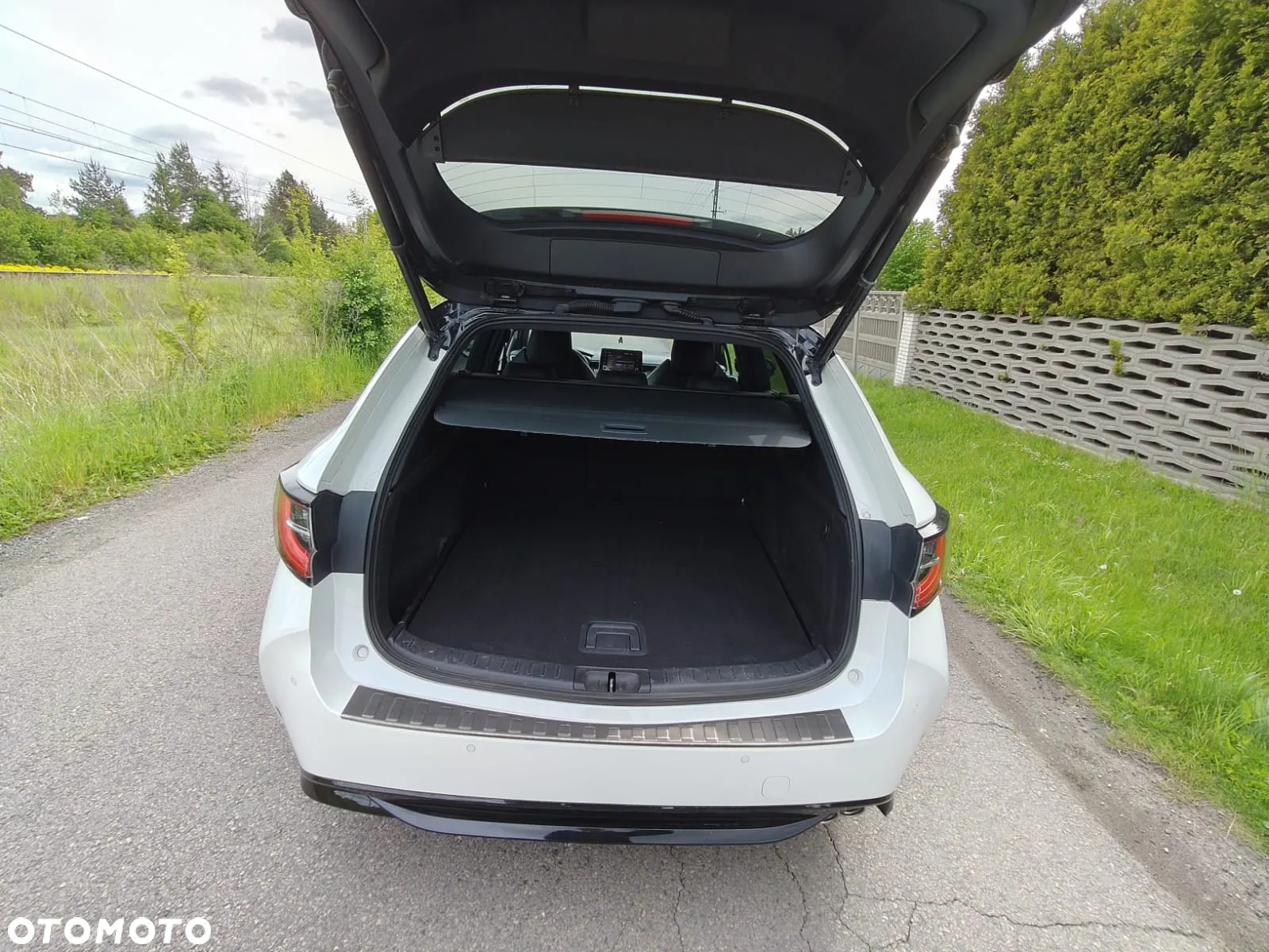 Toyota Corolla 2.0 Hybrid GR Sport - 22