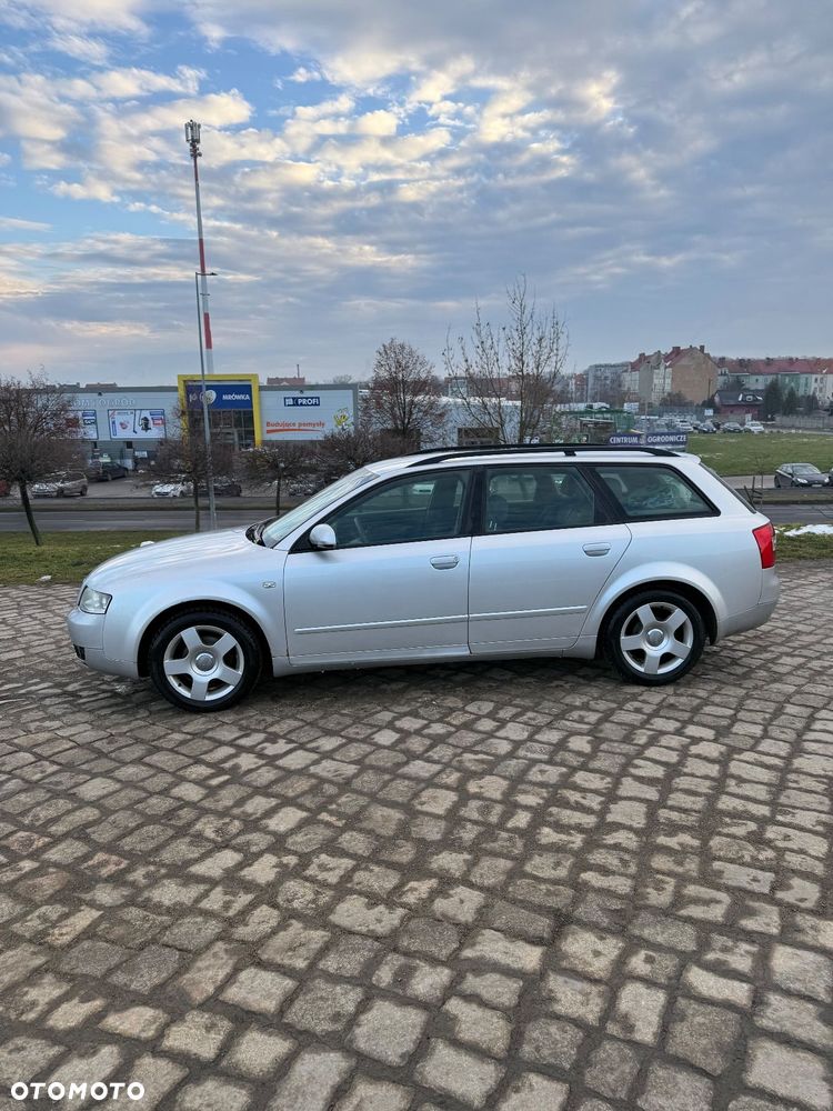 Audi A4 Avant - 2