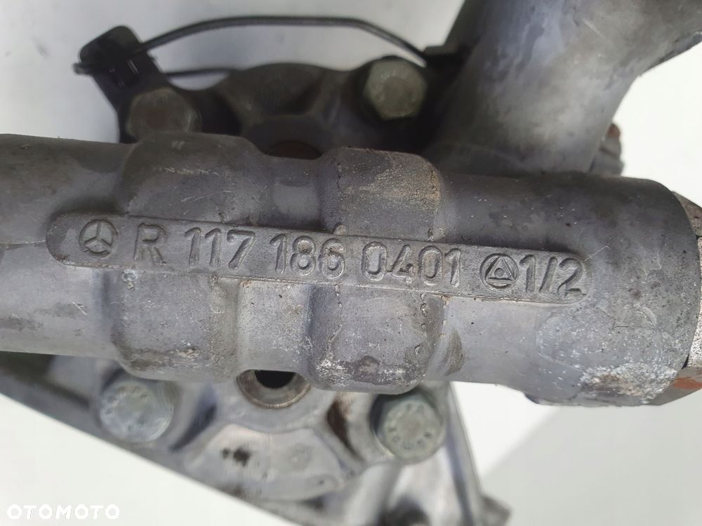 Mercedes W126 C126 5.6 V8 560 SEC POMPA OLEJU olejowa R1171860401 - 2