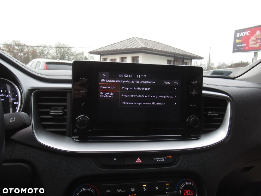 Kia Ceed 1.5 T-GDI M DCT - 24