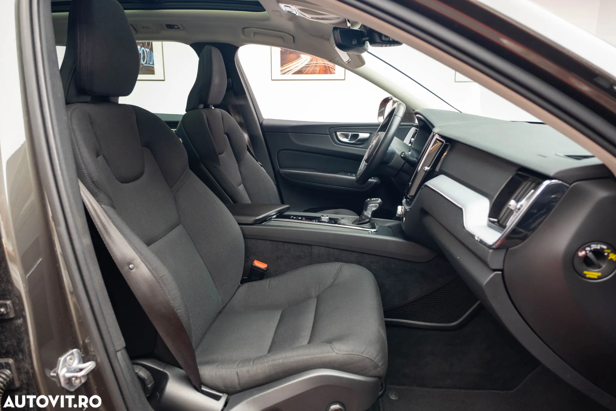 Volvo XC 60 D4 Momentum - 22