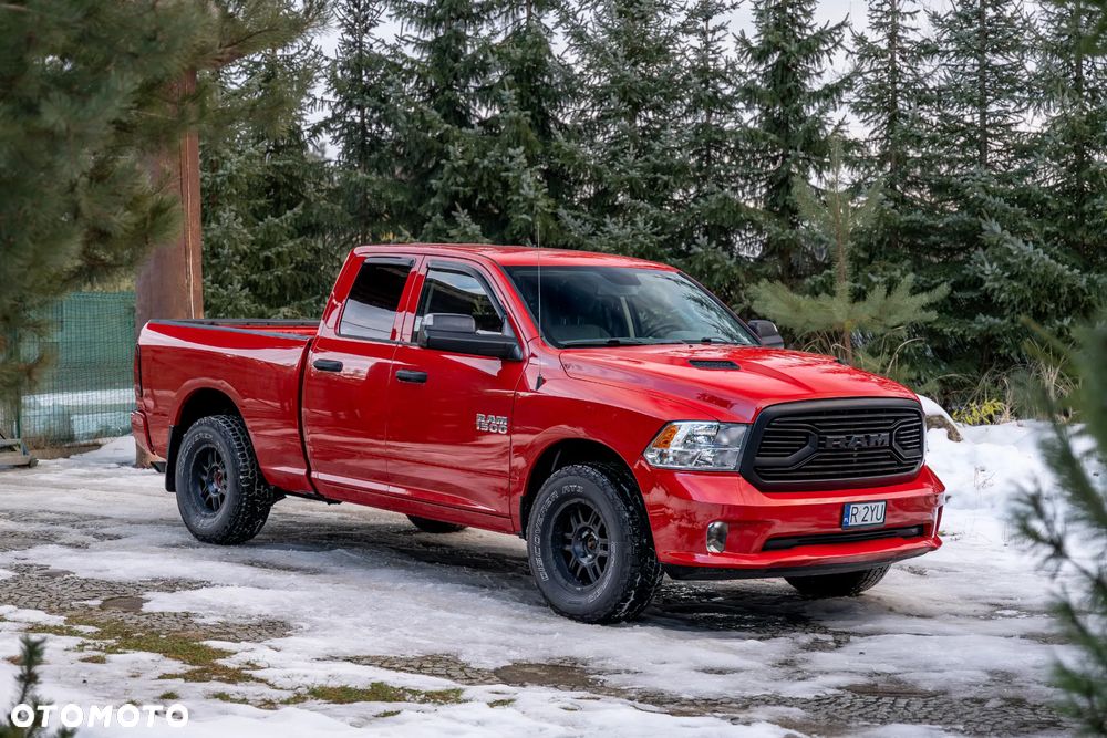 RAM 1500 Quad Cab Sport - 2