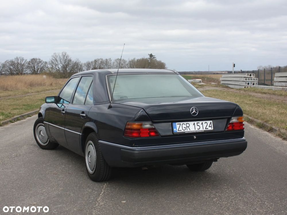 Mercedes-Benz W124 (1984-1993) - 4