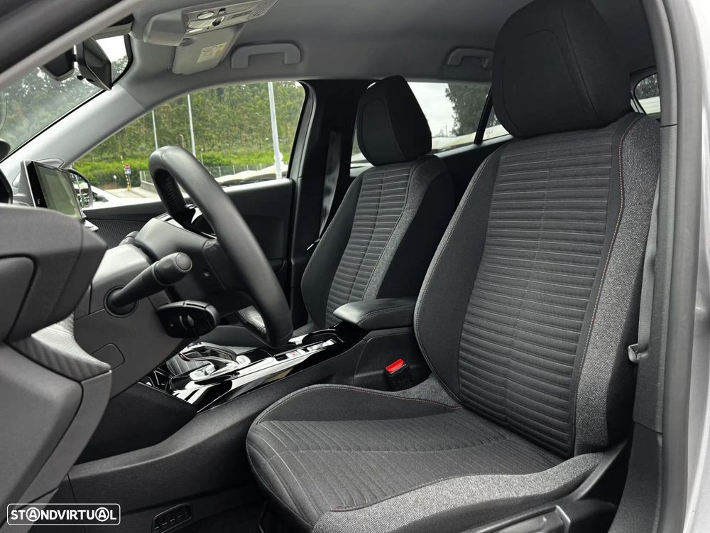 Peugeot e-2008 50 kWh Active Pack - 8