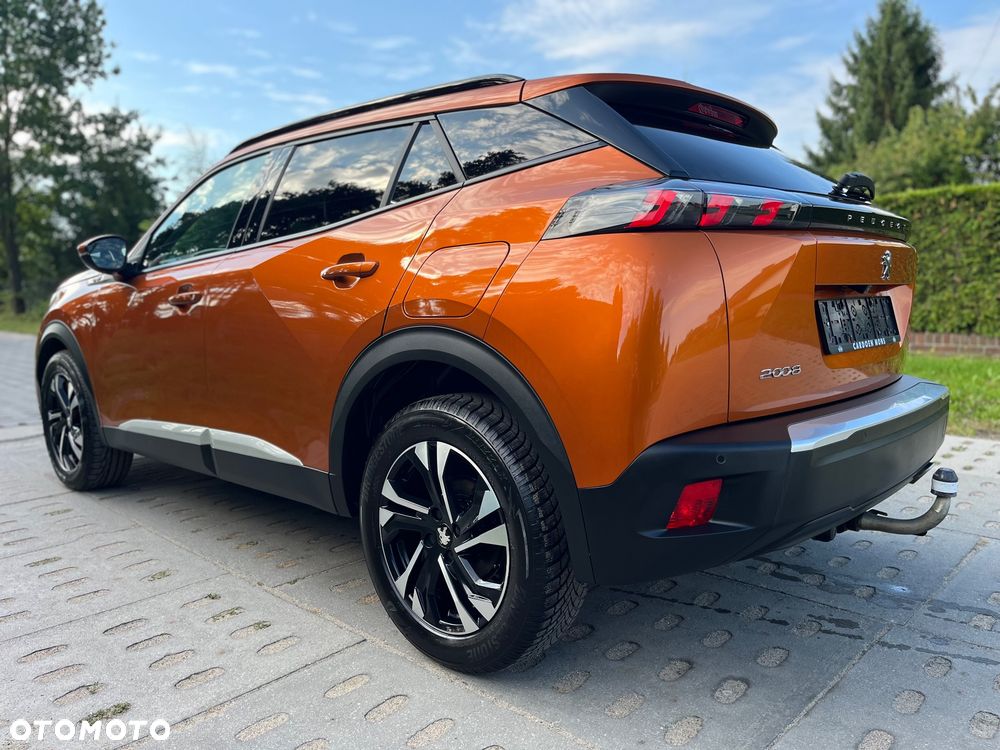 Peugeot 2008 1.5 BlueHDi Allure S&S - 36