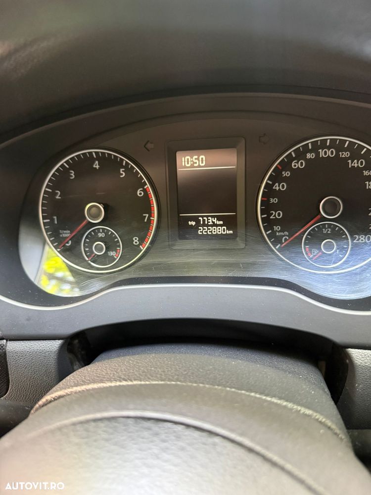 Volkswagen Jetta 1.2 TSI BMT Trendline - 7