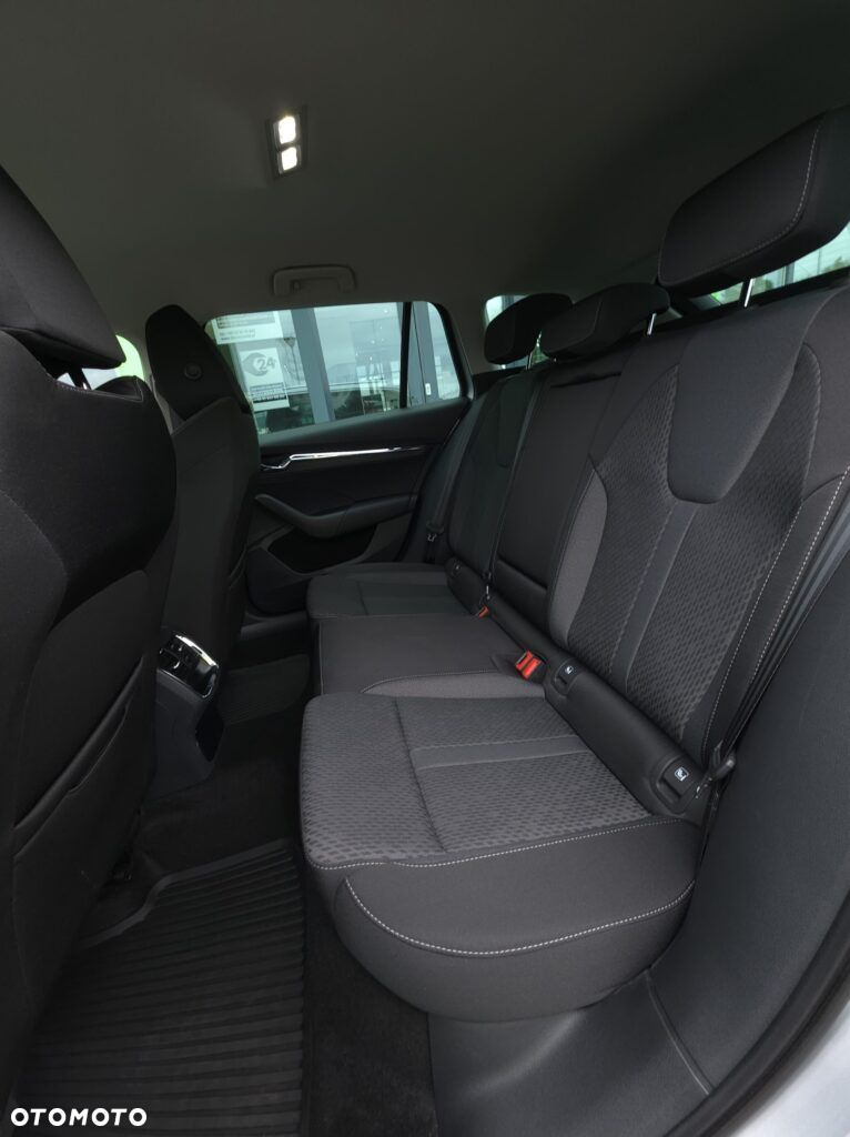 Skoda Octavia 1.4 TSI Plug-In Hybrid Style DSG - 14