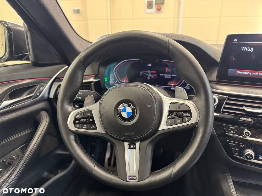 BMW Seria 5 530d xDrive mHEV M Sport sport - 16