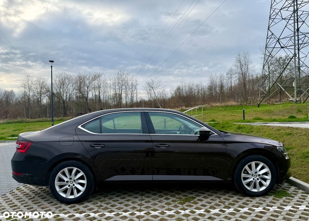 Skoda Superb 1.5 TSI ACT Style DSG - 6
