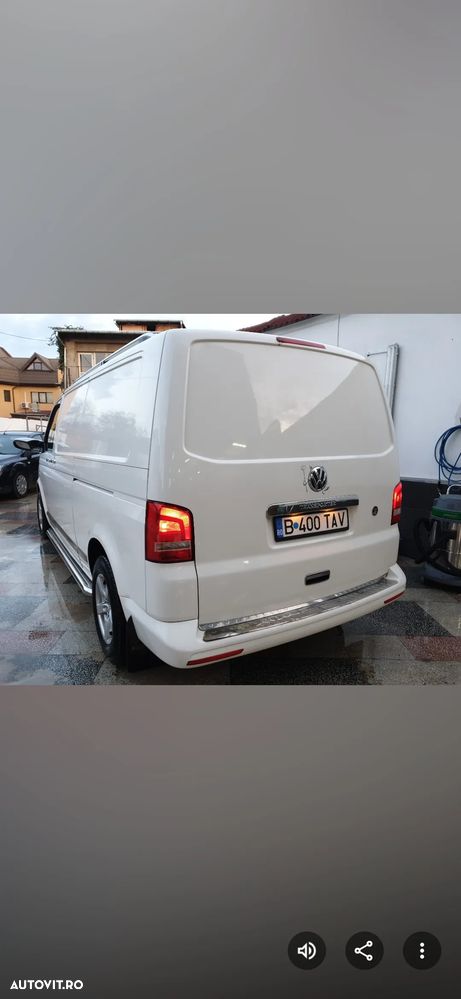 Volkswagen Transporter - 11