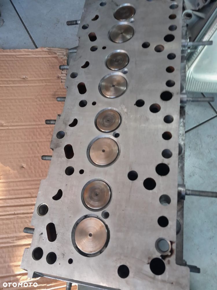 Głowica po remoncie Iveco Daily 2.8 HPI 04r - 4