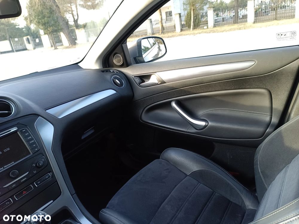 Ford Mondeo 1.6 TDCi Titanium - 13