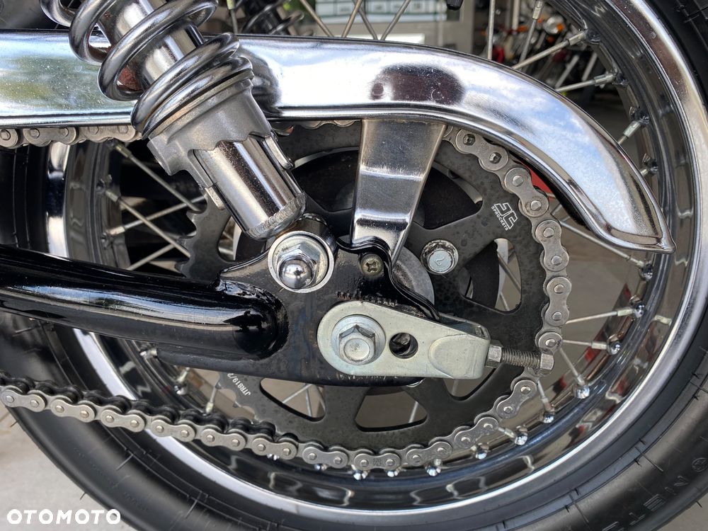 Suzuki GN - 19
