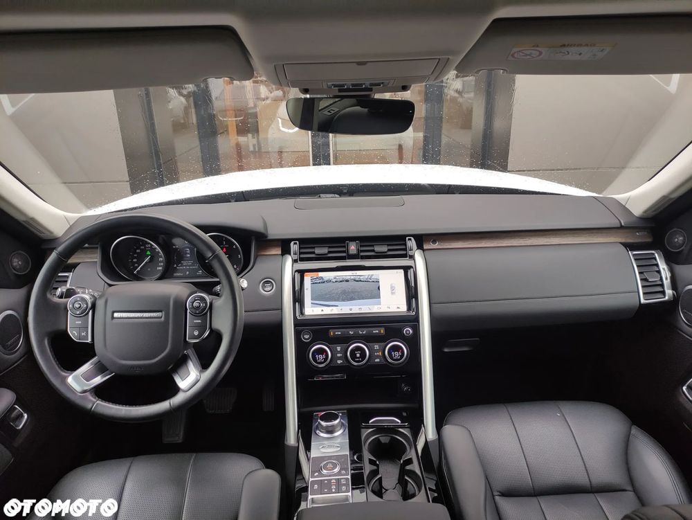 Land Rover Discovery - 3