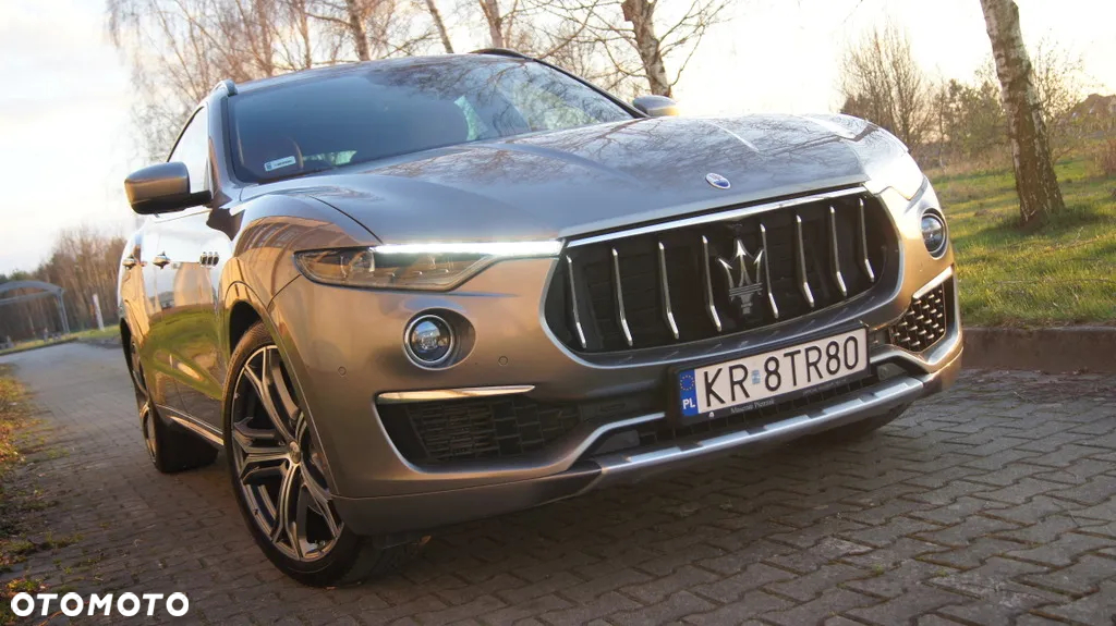 Maserati Levante Granlusso - 18