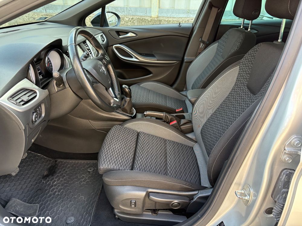 Opel Astra - 19
