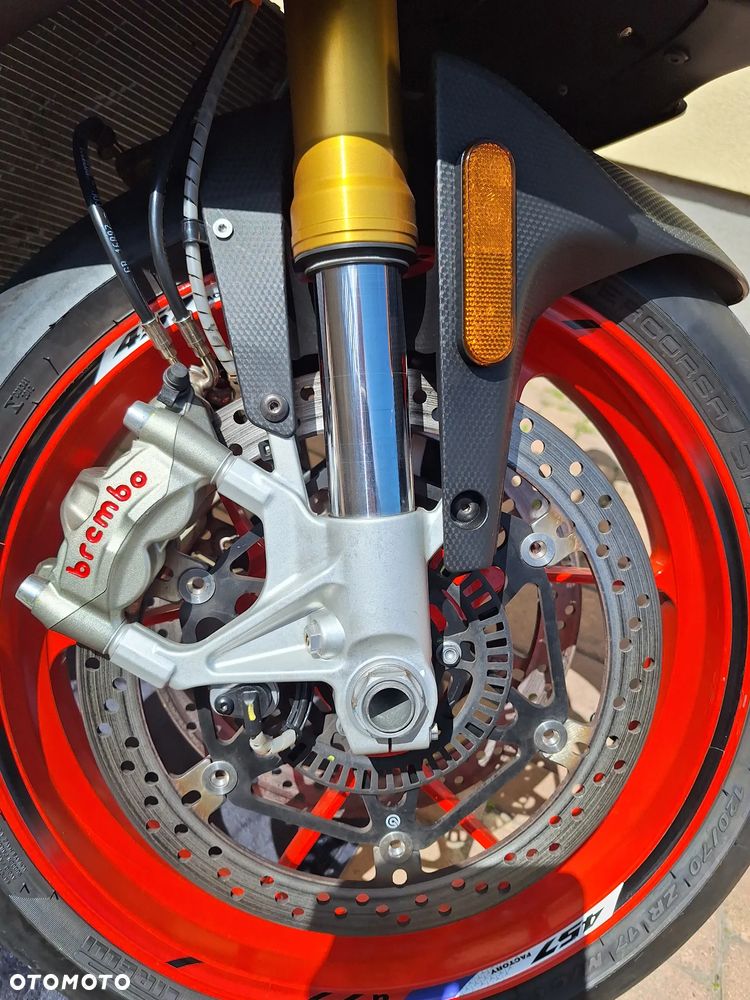 Aprilia RSV - 17