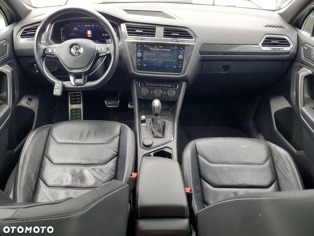 Volkswagen Tiguan - 8