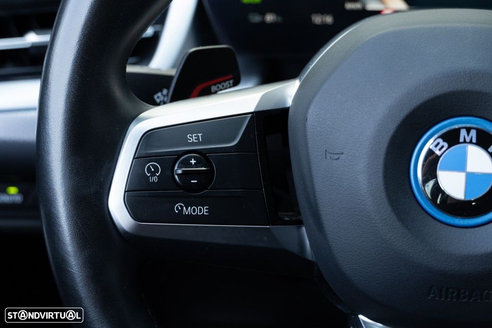 BMW iX1 xDrive30 Pack Desportivo M - 15