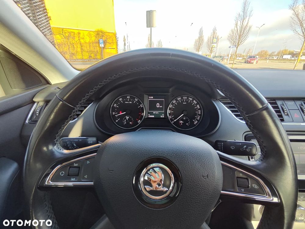 Skoda Octavia 1.4 TSI Elegance - 11