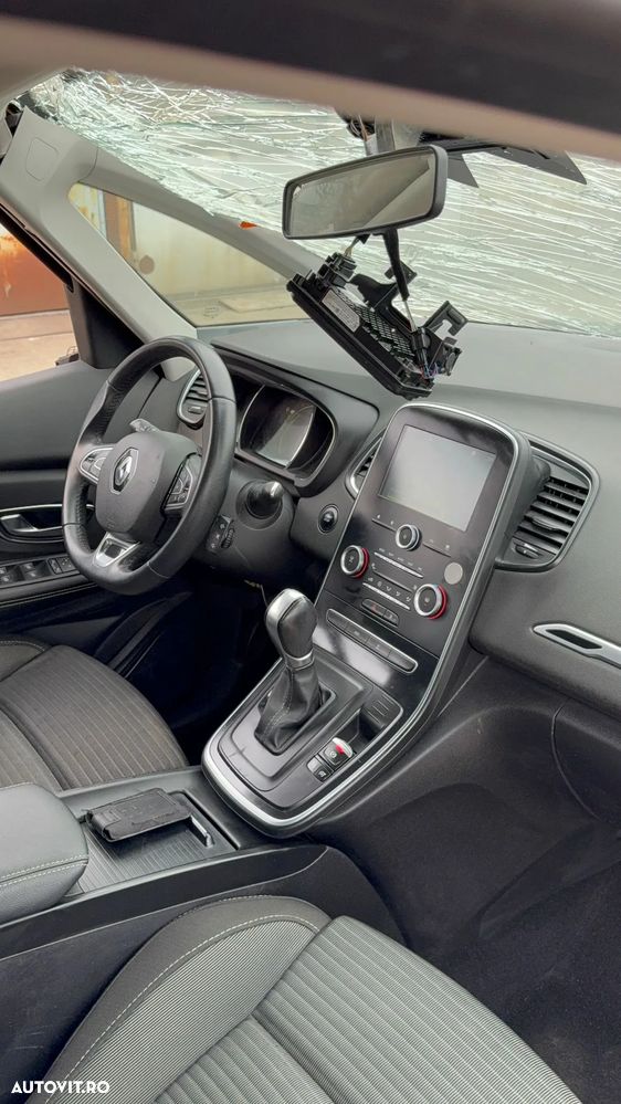 Renault Scenic ENERGY dCi 110 EDC EXPERIENCE - 13