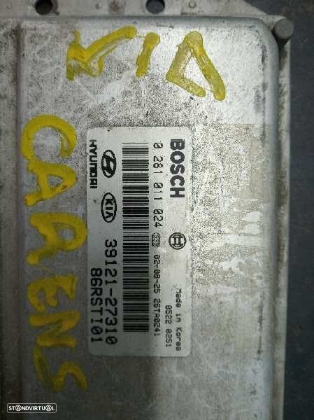 CENTRALINA MOTOR UCE KIA CARENS II LIMUSINA 2002 -0281011024 - 2