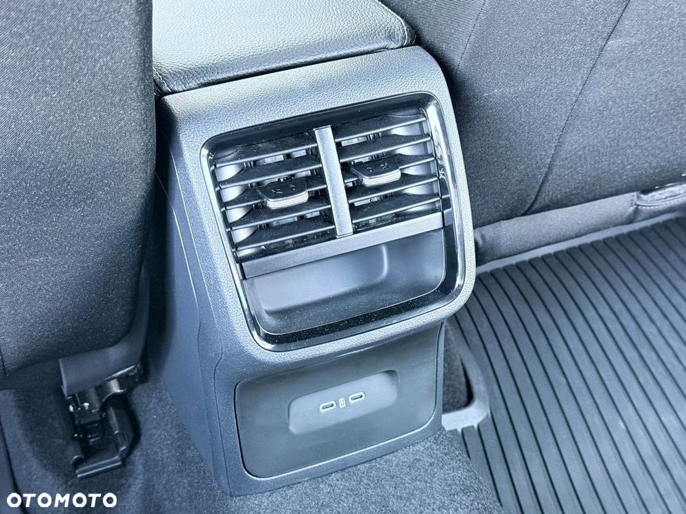 Skoda Octavia 1.5 TSI Selection - 33