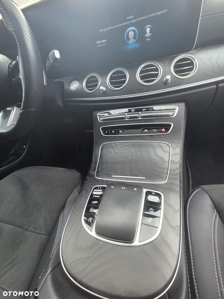 Mercedes-Benz Klasa E 400 d 4-Matic AMG - 15