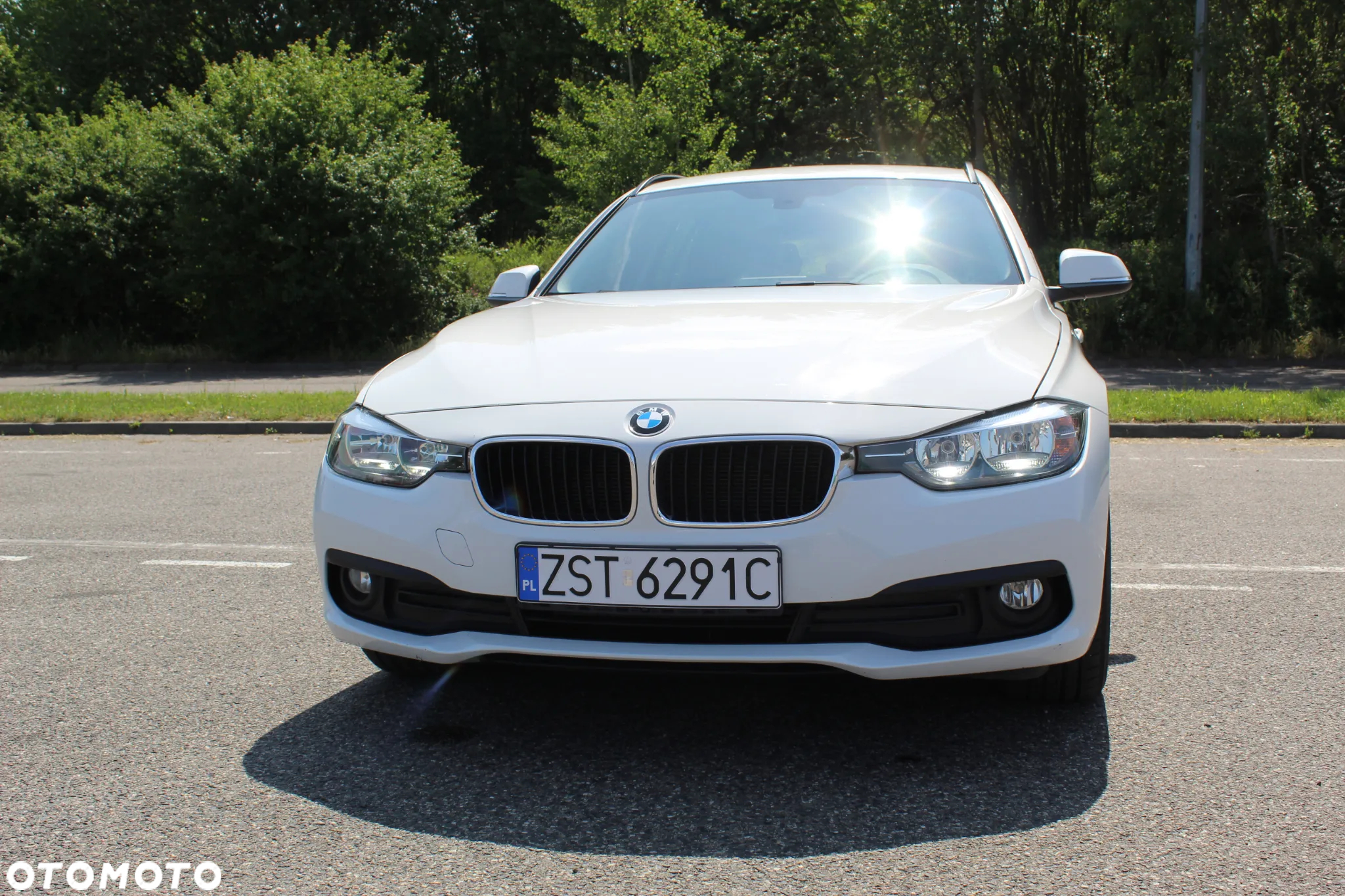 BMW Seria 3 318i - 2