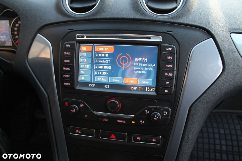 Ford Mondeo SW 2.0 TDCi Titanium - 28