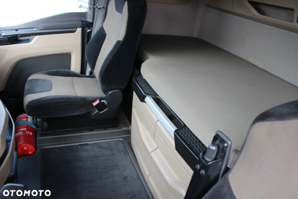 MAN TGX18.510 / NOWE OPONY /RETARDER/ GPS  / LODÓWKA/ SERWIS Fr / IDEALNY STAN/ - 30