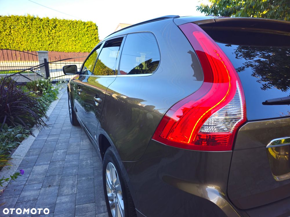 Volvo XC 60 D4 Drive-E Momentum - 16