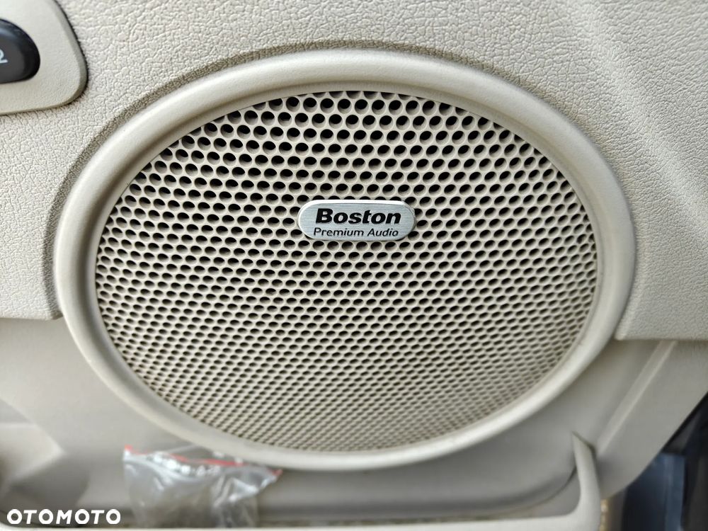 Jeep Commander 3.0 CRD DPF Automatik Overland - 22