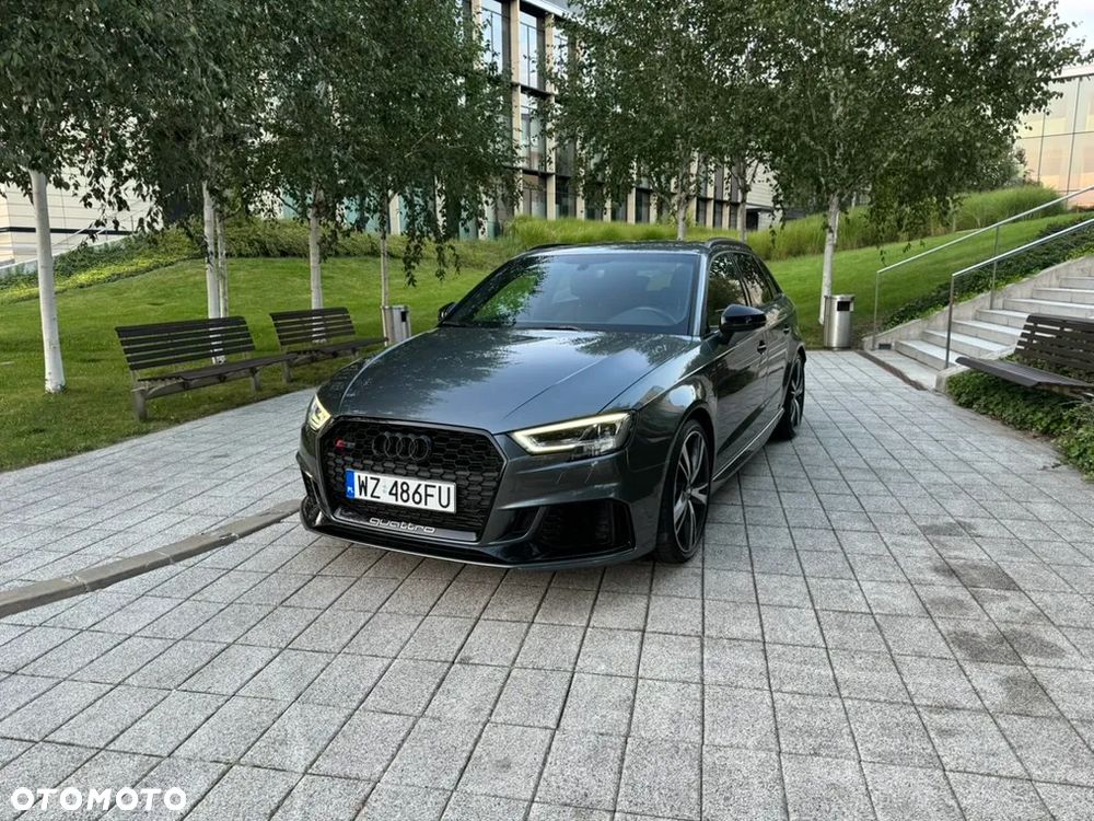 Audi RS3 Sportback - 1