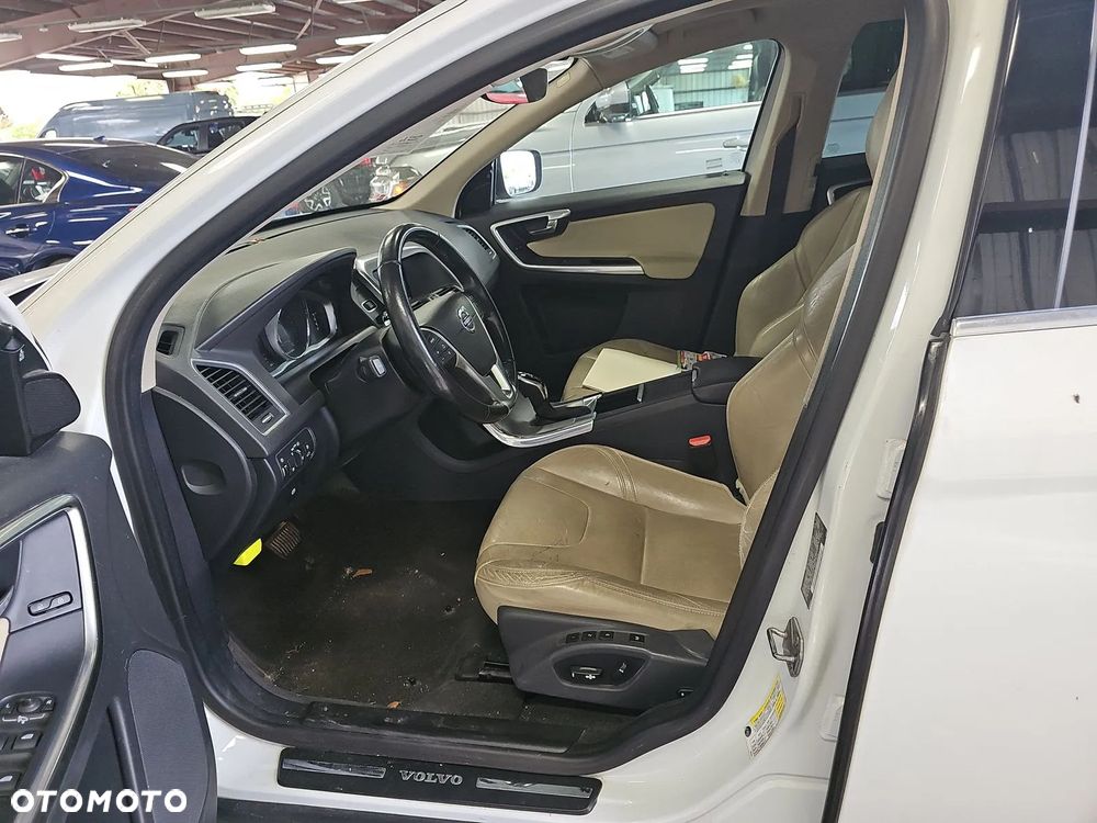 Volvo XC 60 T5 Geartronic Momentum - 7